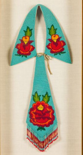 NATIVE AMERICAN BEADED COLLAR