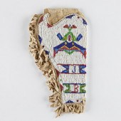 NATIVE AMERICAN BEADWORK HIDE