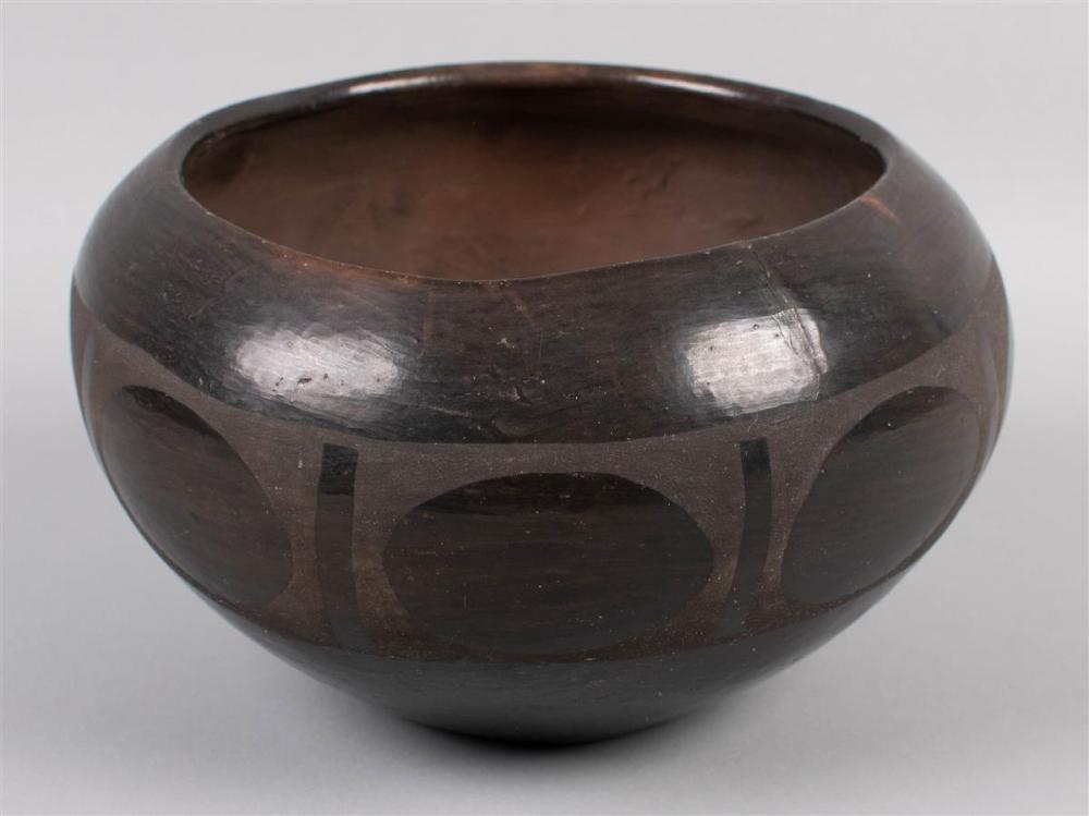 NATIVE AMERICAN BLACKWARE POTTERY