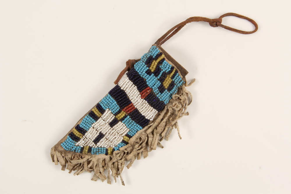 NATIVE AMERICAN CHILD'S KNIFE