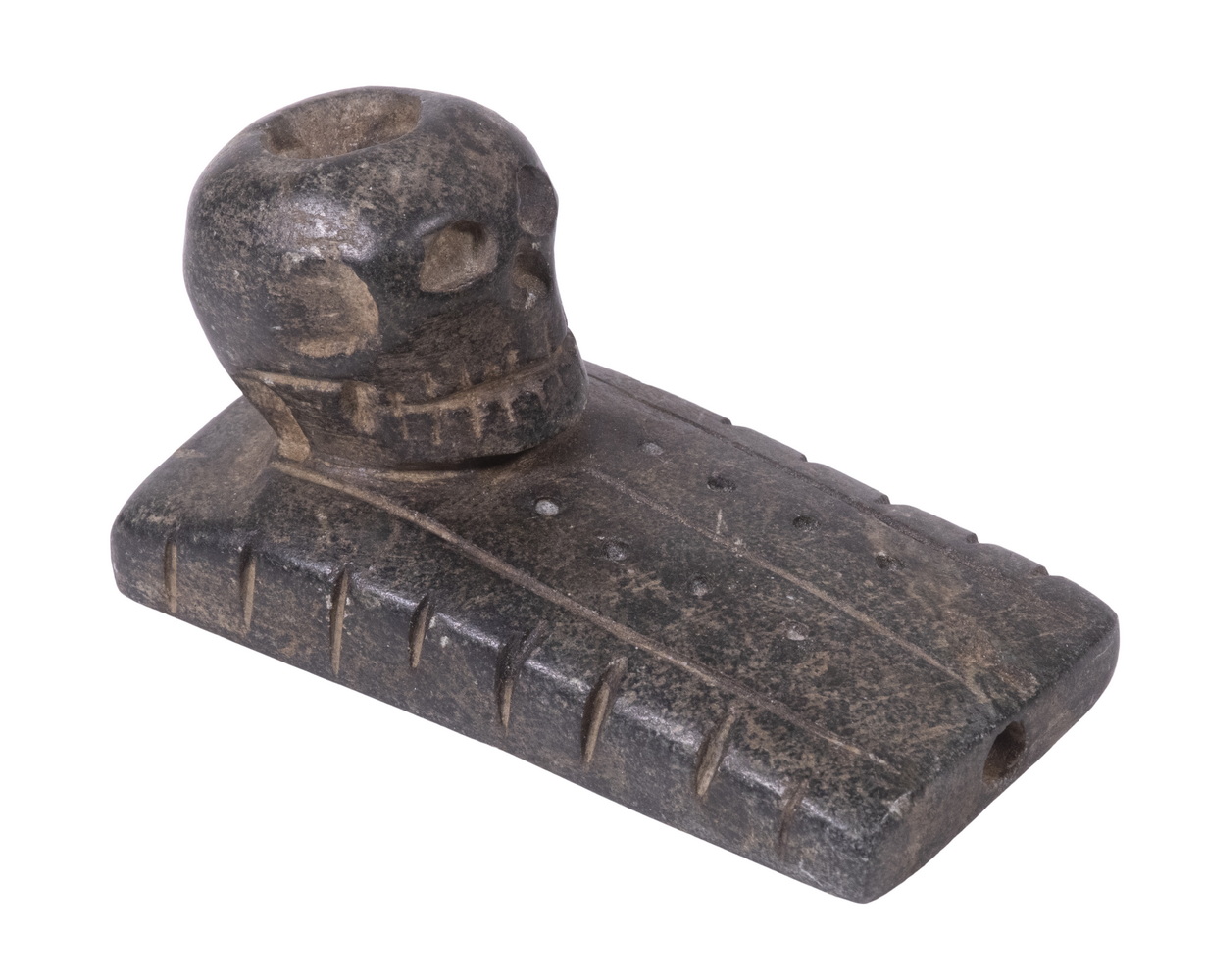 NATIVE AMERICAN EFFIGY PIPE