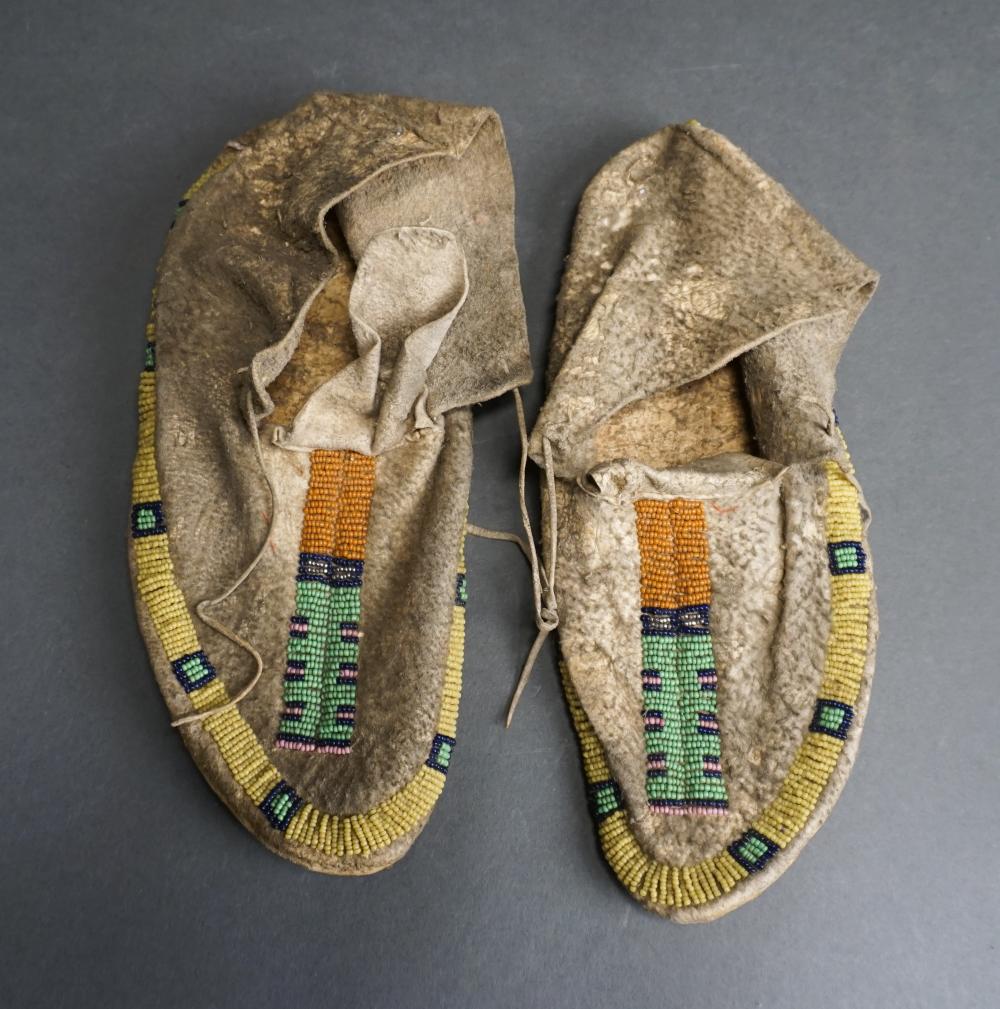 NATIVE AMERICAN HARD SOLED BEADED