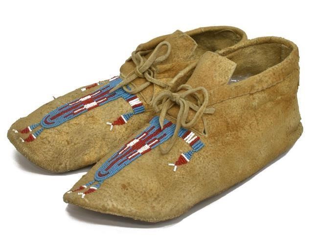 NATIVE AMERICAN PLAINS BEADED