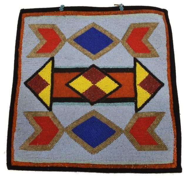 NATIVE AMERICAN PLATEAU BEADED