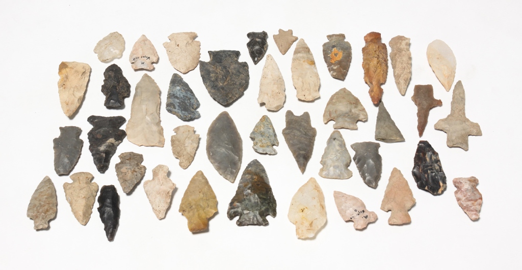 NATIVE AMERICAN POINTS AND