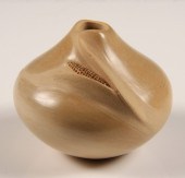 NATIVE AMERICAN POTTERY - Smal