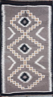 NATIVE AMERICAN RUG2'10 x 4'8'