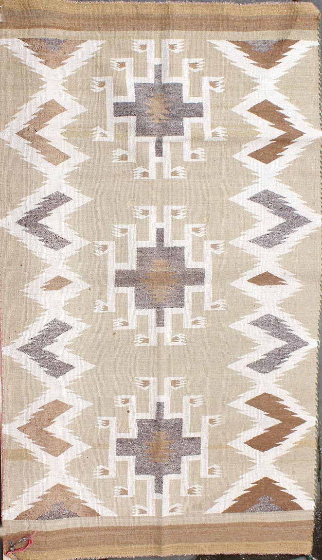 NATIVE AMERICAN RUG2'9 x 4'8''