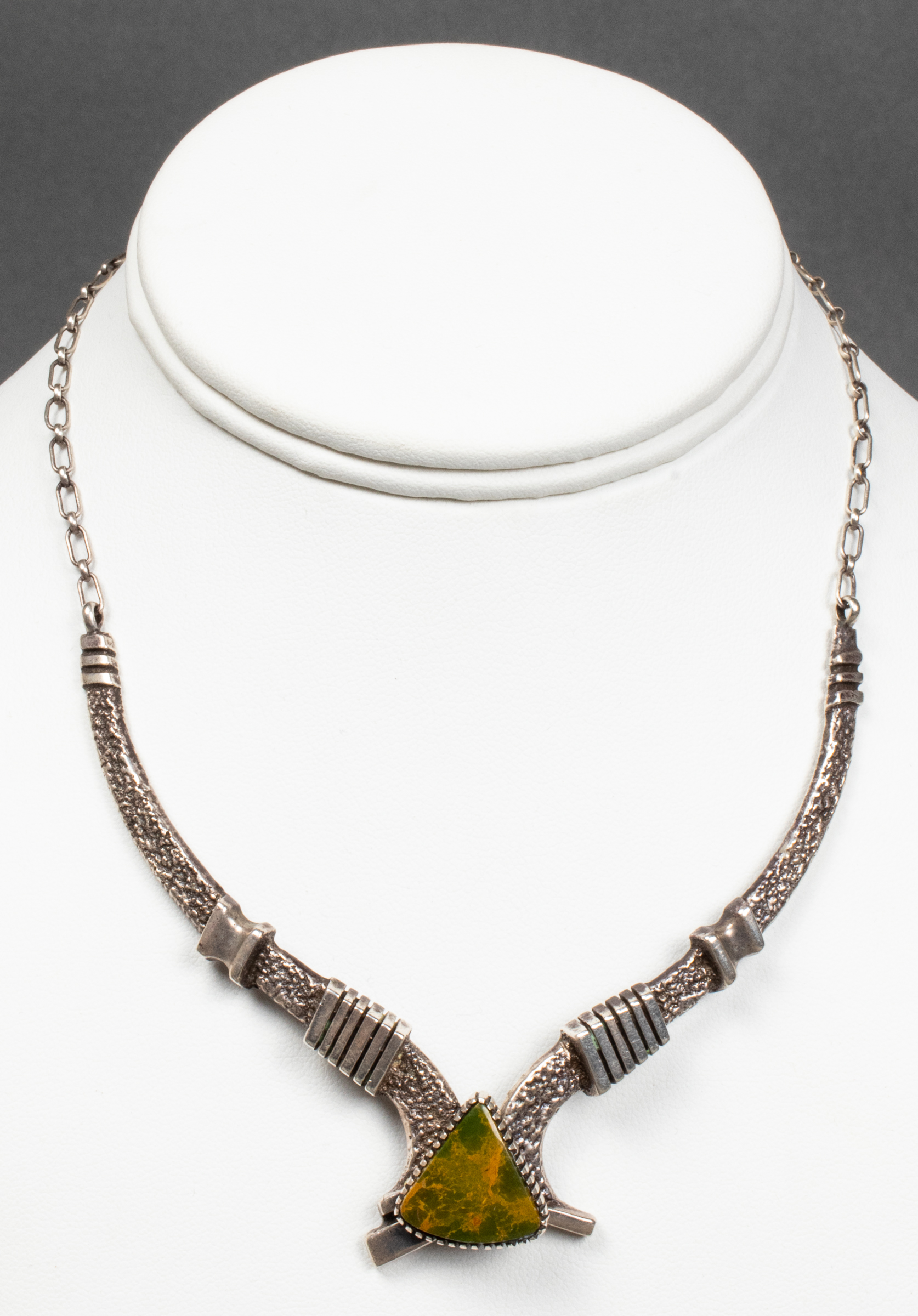 NATIVE AMERICAN SILVER & JASPER