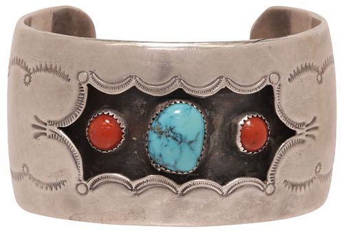 NATIVE AMERICAN SILVER TURQUOISE