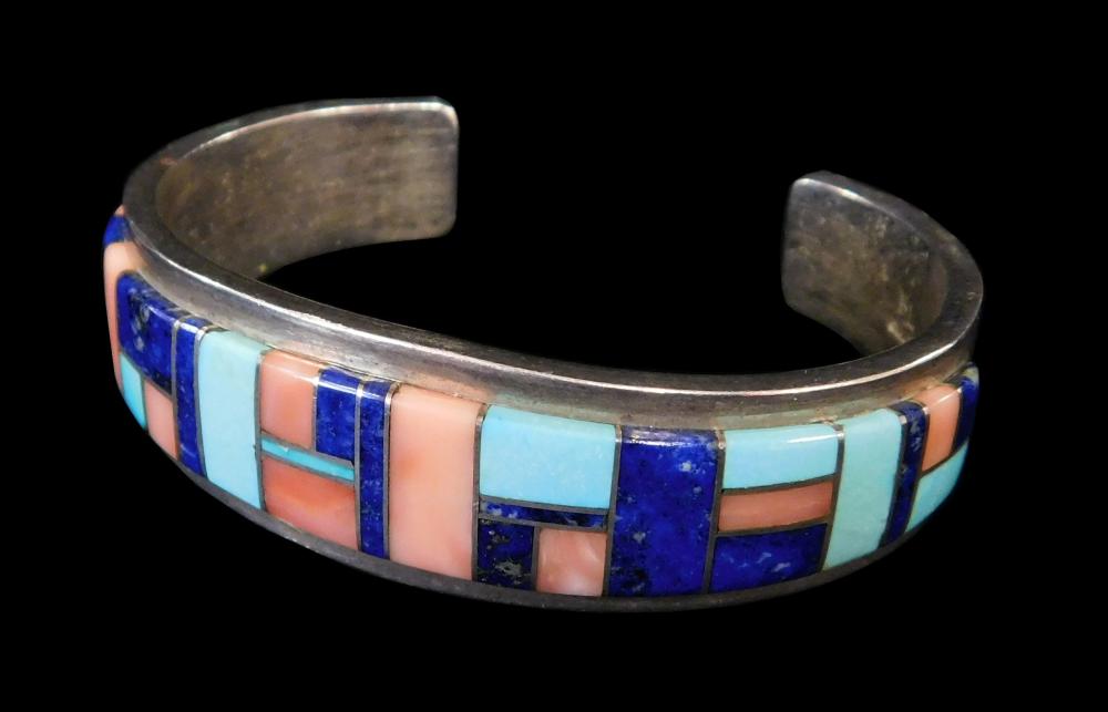 NATIVE AMERICAN STERLING CUFF
