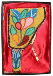 NATIVE AMERICAN STYLE BEADED L