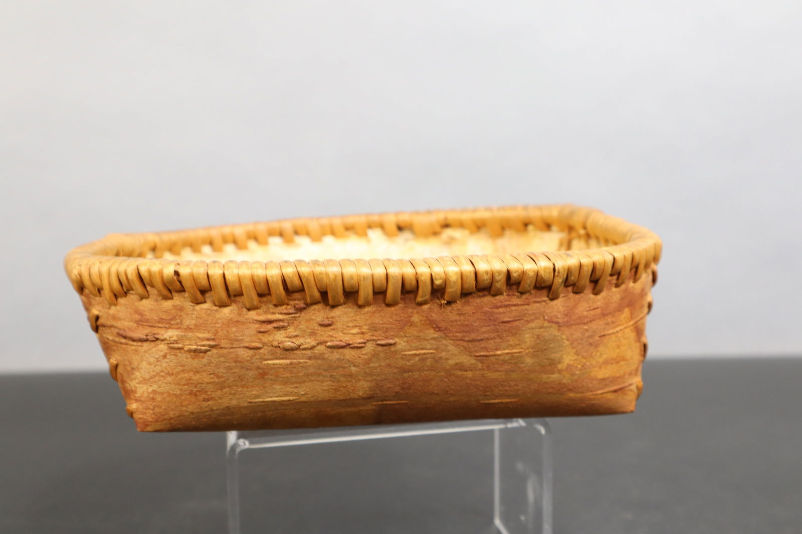 NATIVE AMERICAN STYLE BIRCH BARK
