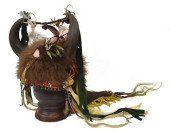 NATIVE AMERICAN STYLE SPLIT-HO
