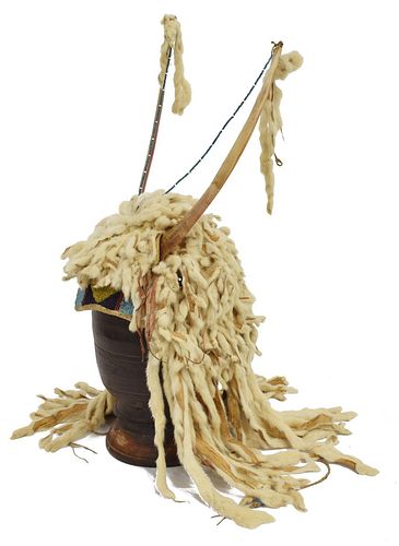 NATIVE AMERICAN STYLE SPLIT-HORN