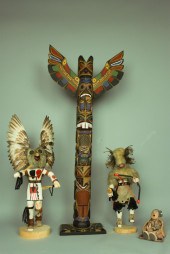 NATIVE AMERICAN TOTEM POLE TOG