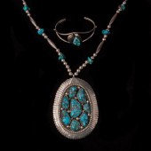 NATIVE AMERICAN TURQUOISE NECK