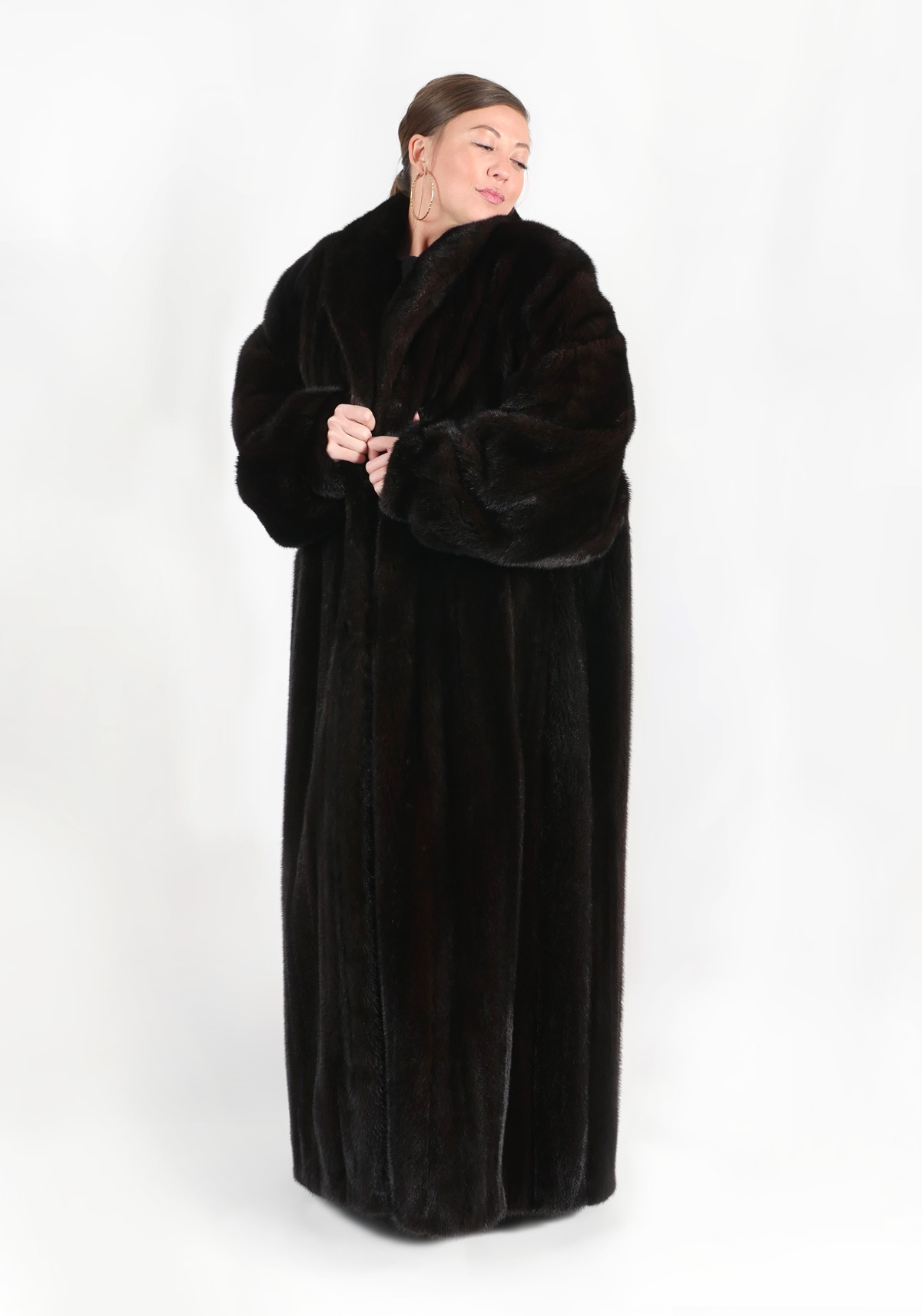 NATURAL DARK RANCH MINK FULL LENGTH