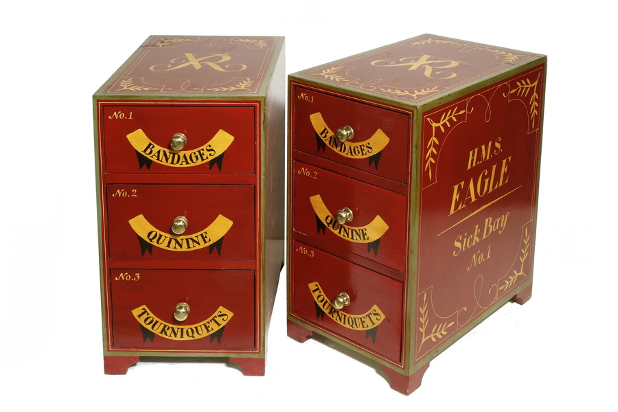 NAUTICAL MOTIF THREE DRAWER SIDE