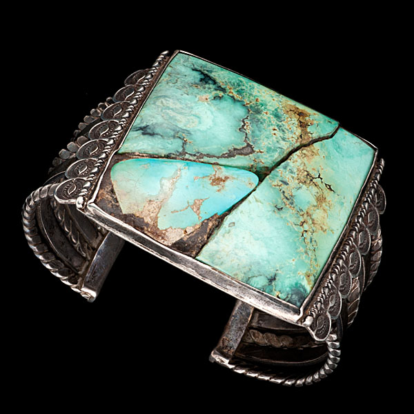 Navajo Bracelet with Large