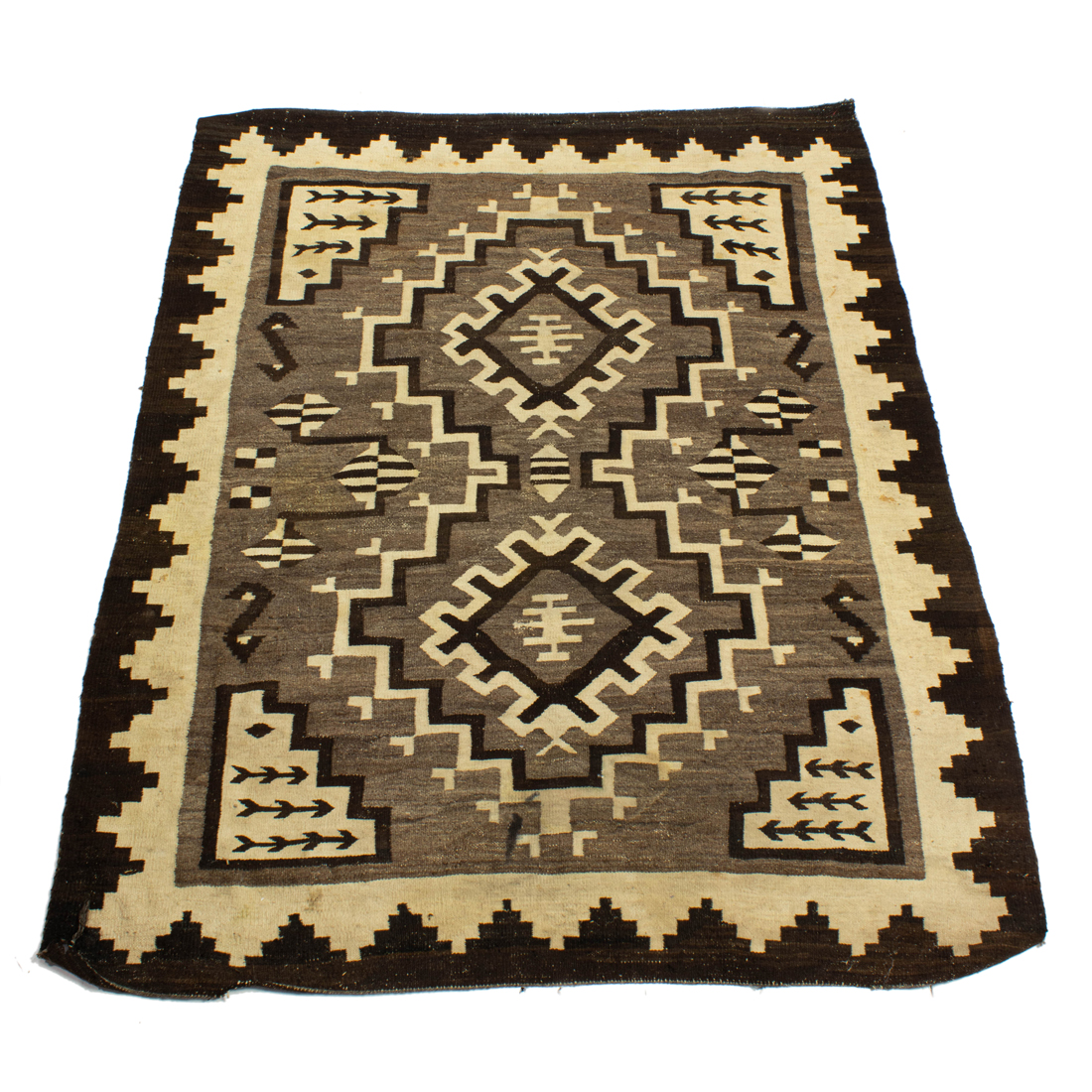 NAVAJO CARPET 5' X 7' Navajo Carpet