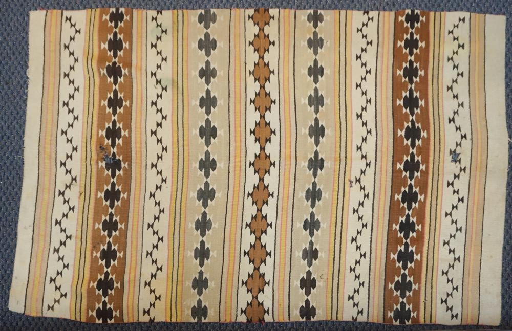 NAVAJO CHINLE-CRYSTAL WEAVING, 6 FT