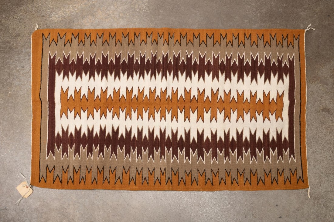 NAVAJO HAND WOVEN CHINLE STYLE