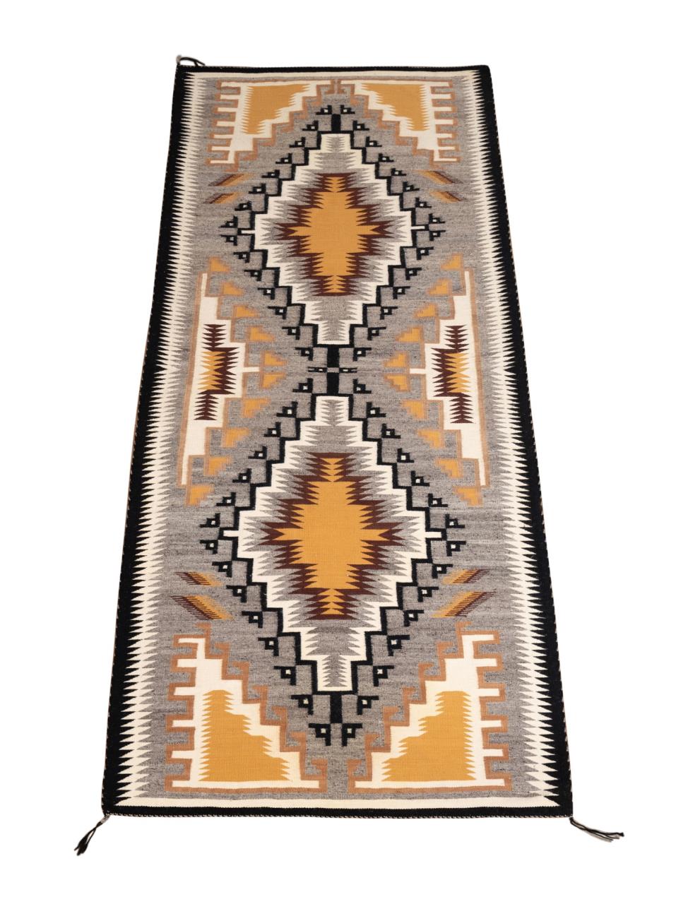 NAVAJO HANDWOVEN WOOL CRYSTAL