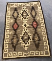 NAVAJO NATIVE AMERICAN RUG / B