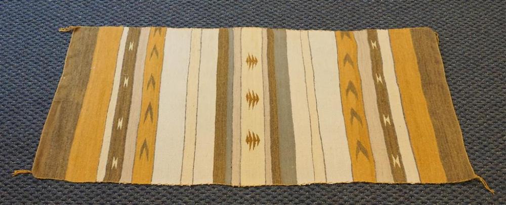 NAVAJO REGIONAL DOUBLE SADDLE