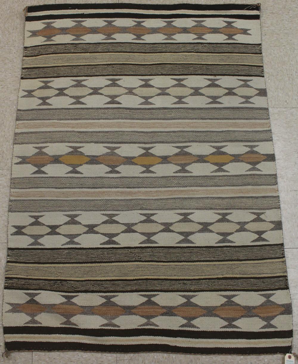 NAVAJO REGIONAL WEAVINGNAVAJO