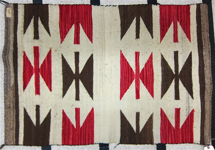 NAVAJO SADDLE BLANKET hand woven in