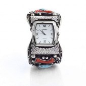 NAVAJO SILVER BRACELET WITH FO