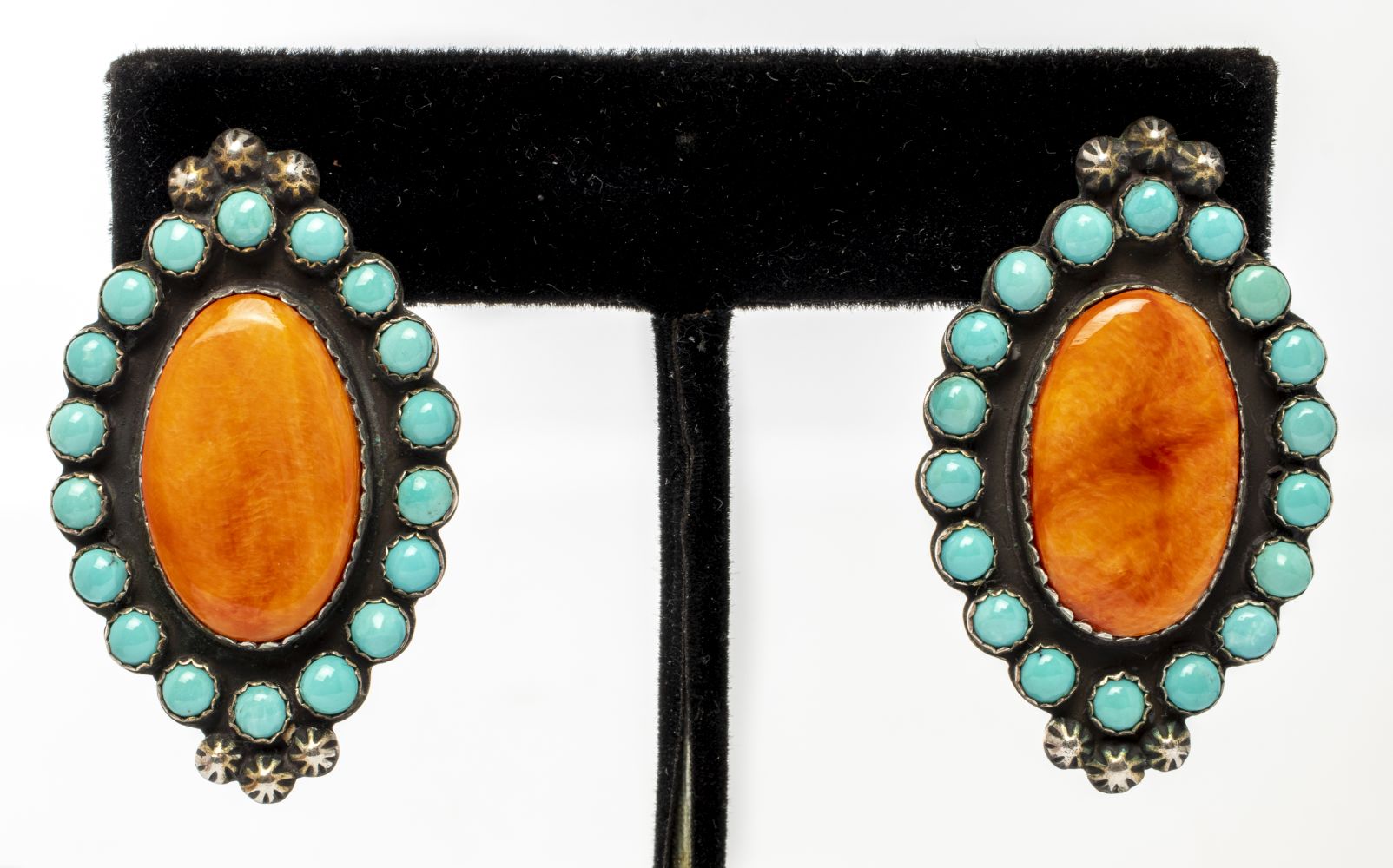 NAVAJO SILVER SPINY OYSTER &