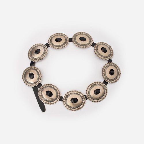 NAVAJO STERLING CONCHO BELT