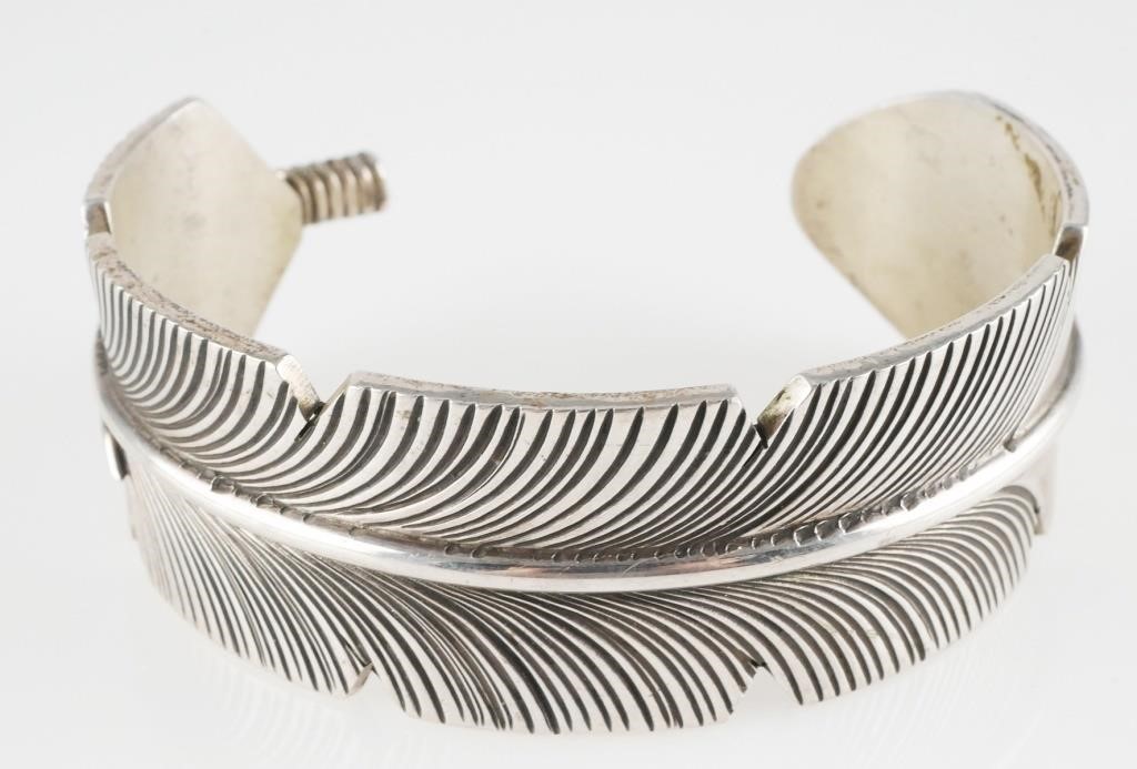 NAVAJO STERLING FEATHER BRACELET,