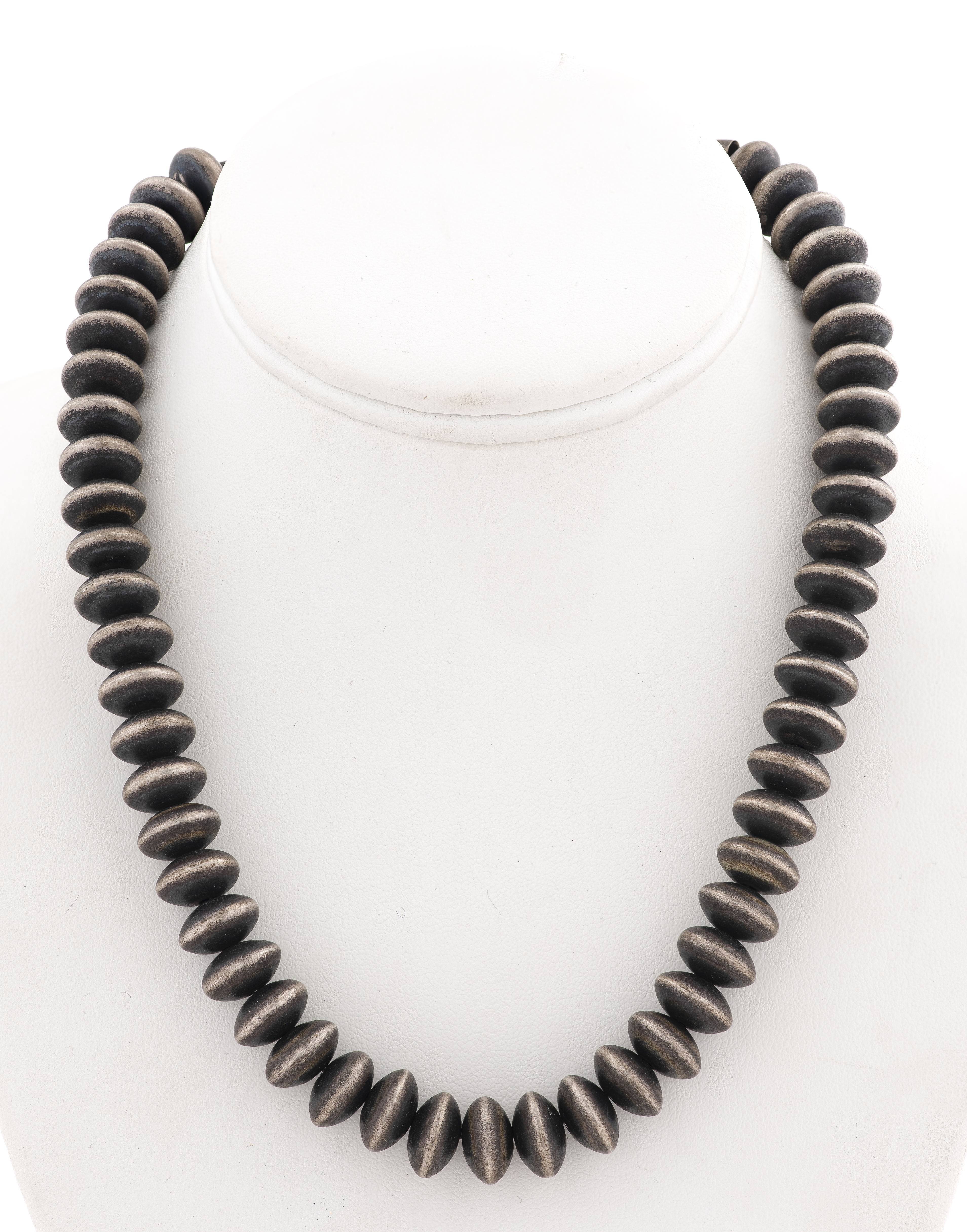 NAVAJO STERLING SILVER DESERT PEARL