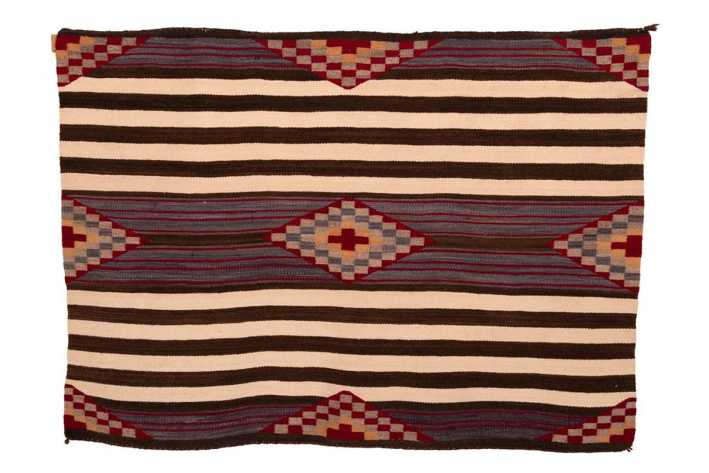 NAVAJO THIRD PHASE CHIEF'S STYLE