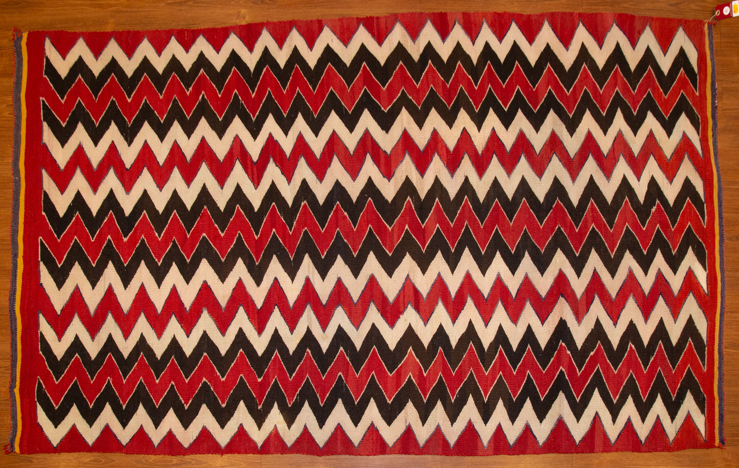 NAVAJO TRANSITIONAL WEDGE WEAVE