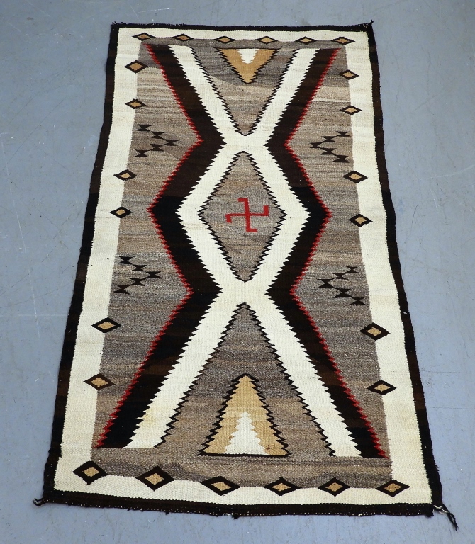 NAVAJO WHIRLING LOG EYE DAZZLER RUG