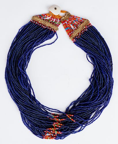 NAVY GLASS BEAD ROYAL NAGA