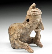 NAYARIT POTTERY FIGURE - HUNCH