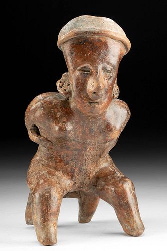 NAYARIT POTTERY SEATED FEMALE