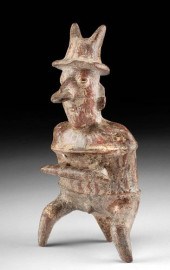 NAYARIT POTTERY SEATED WARRIOR