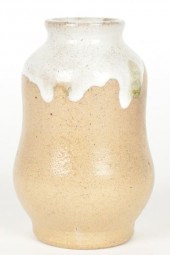 NC Pottery Jugtown Gourd Vaset