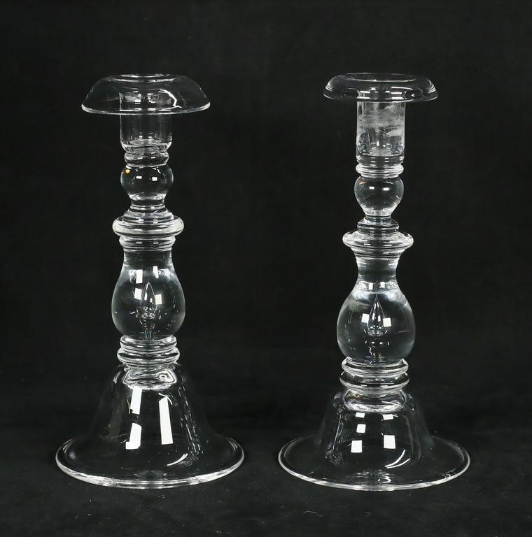 NEAR PAIR OF STEUBEN TEARDROP