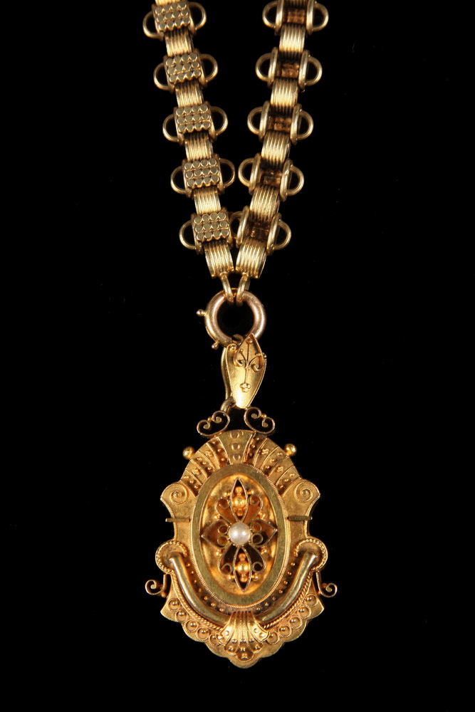 NECKLACE - Antique Victorian 14K