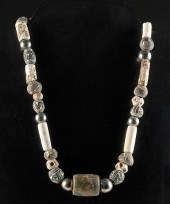 NECKLACE W/ ECUADOREAN MANABI