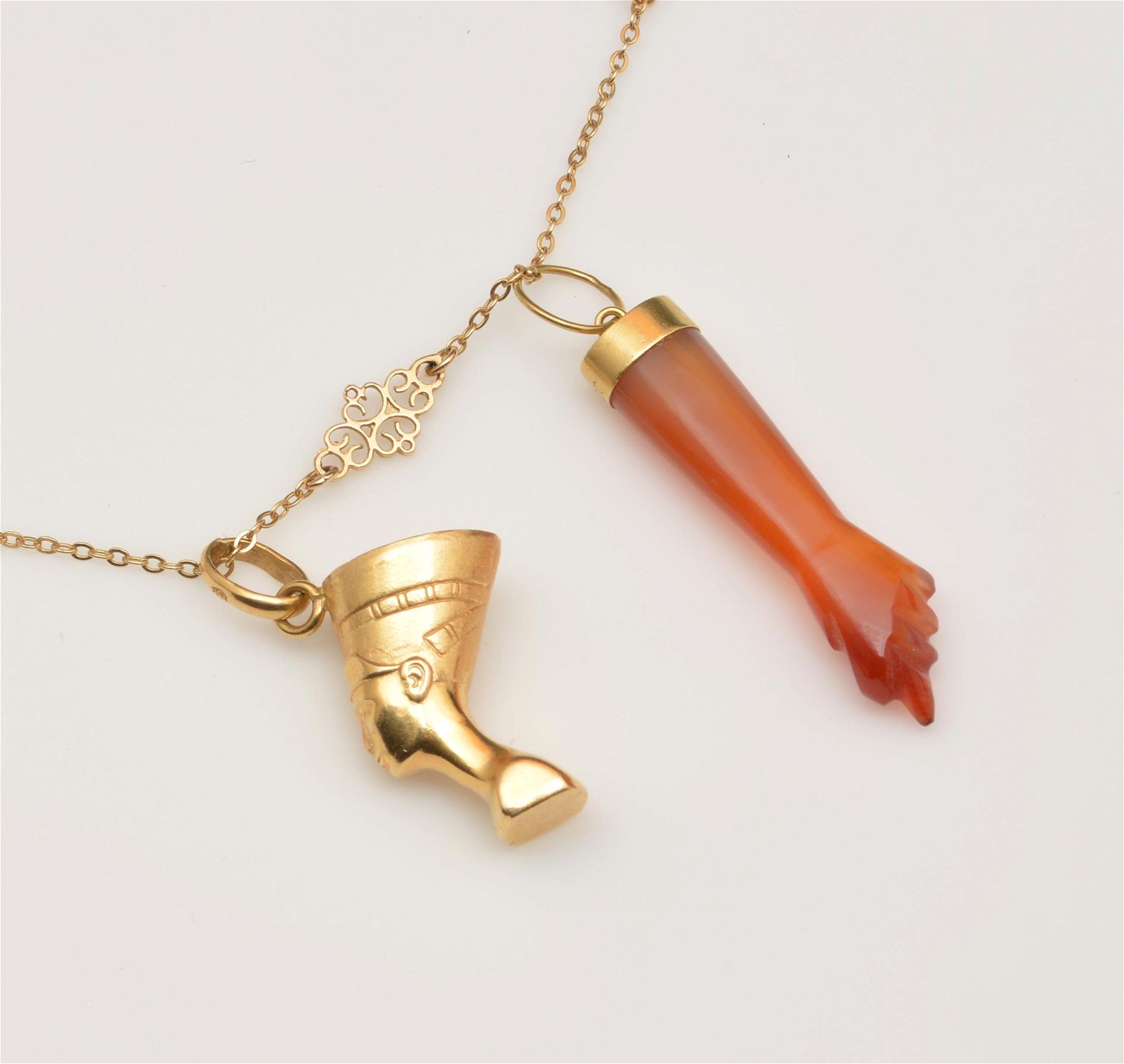 NECKLACE WITH 14KYG NEFERTITI &
