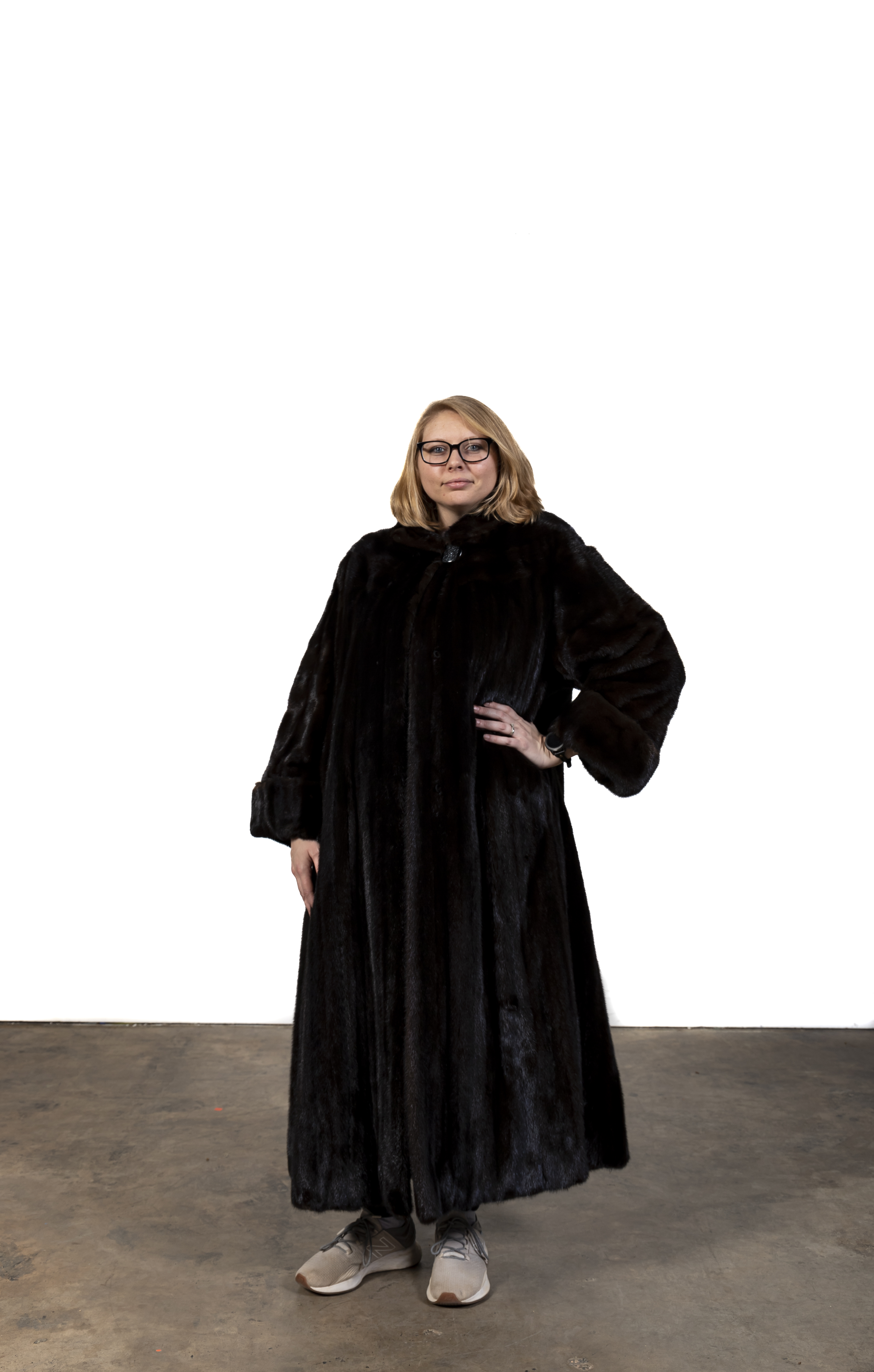 NEIMAN MARCUS LADIES FULL LENGTH